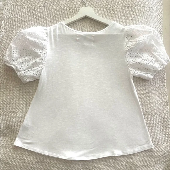 Cupio | White Eyelet Sleeve Curve Hemmed Women Top Medium - Picture 6 of 9